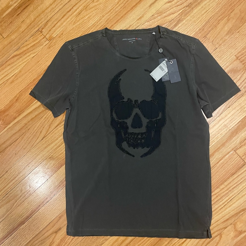 John Varvatos skull tshirt